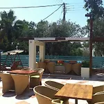 酒店 桑托瑞尼酒店 4*