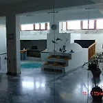 桑托瑞尼酒店 酒店
