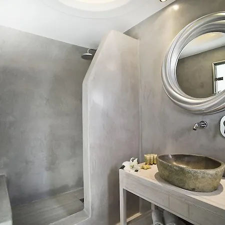 Santorini Palace Hotel 4*