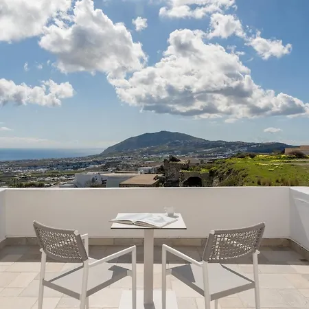 Santorini Palace 4*