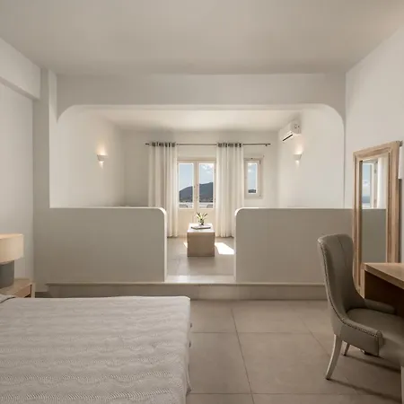 Hotel Santorini Palace 4*