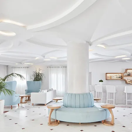 Santorini Palace Hotel 4*