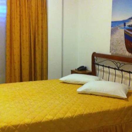 Santorini Palace 4*