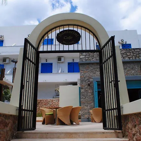 Отель Santorini Palace 4*