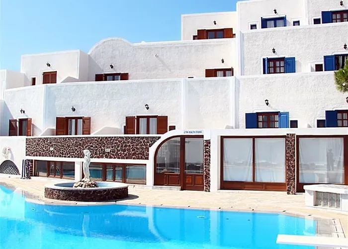 Santorini Palace Hotell 4*