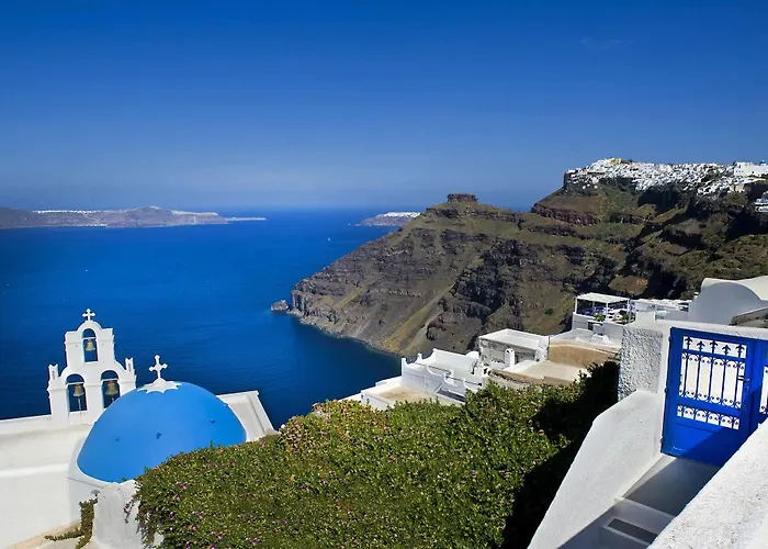 Santorini Palace 4*